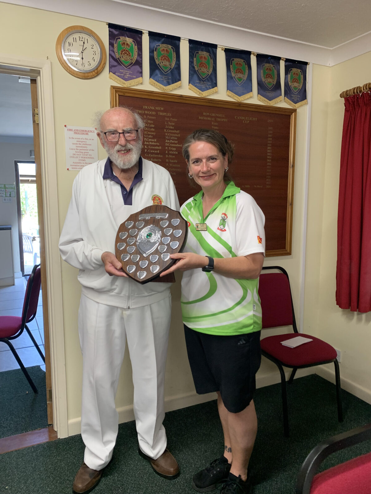 Hungerford President Mr Alan Bartter accepted the R & J Broad Trophy from Nina Leighton St Mary Bourne’s Secretary - Sunday 17th August 2025