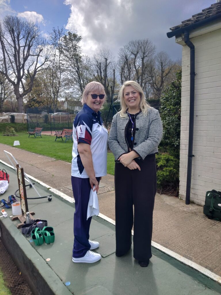 Club captain Elaine Stephens with Aime from Audley Inglewood Kintbury Club who are Club Sponsors. Hungerford Bowls Club Green Opening on 11th April 2026