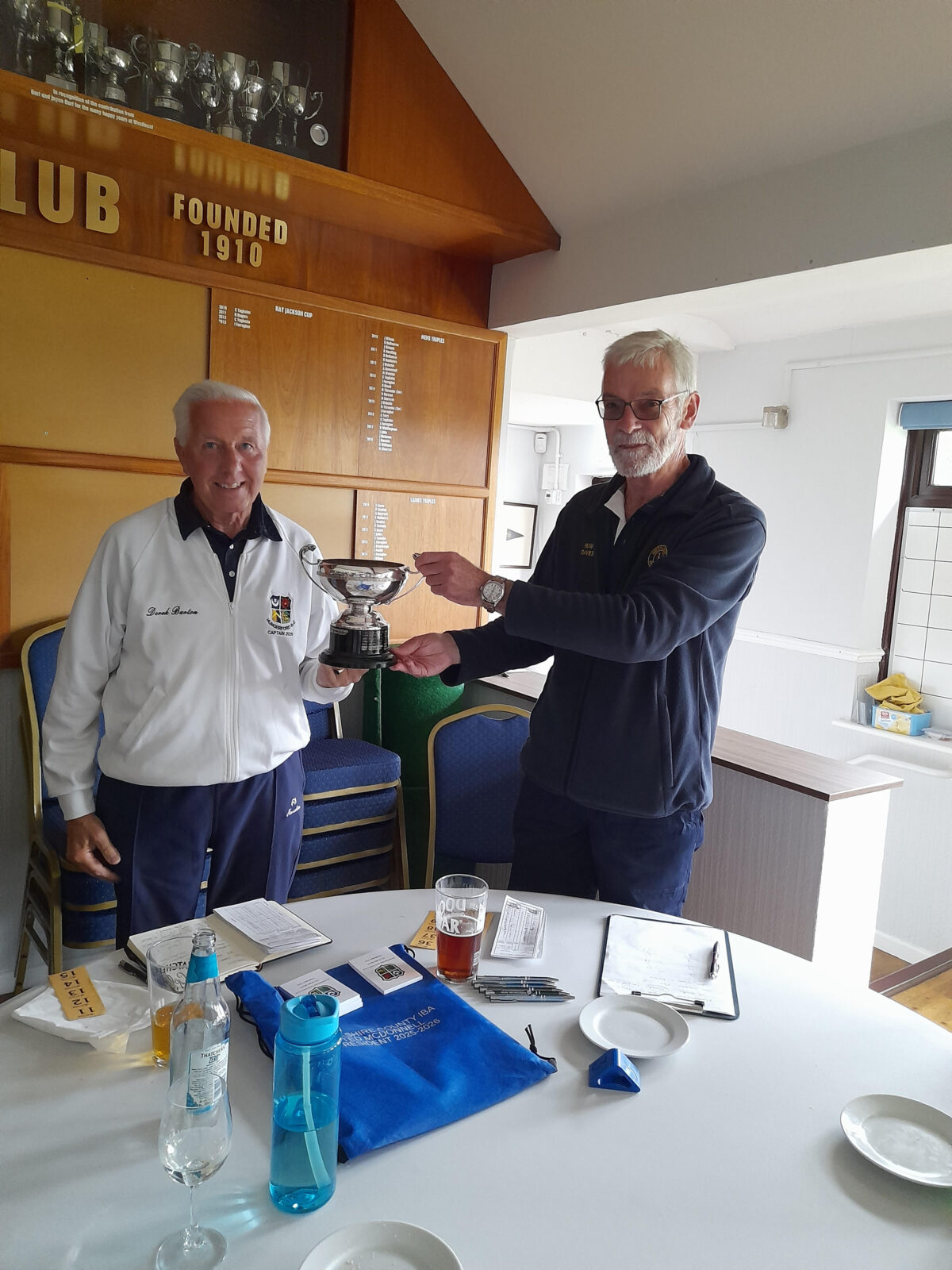 Hungerford Bowls Club Captain Derek Barton is presented with the Rose Bowl Trophy for winning the annual match against Westlecot Bowls Club, Swindon - 7th June 2026.